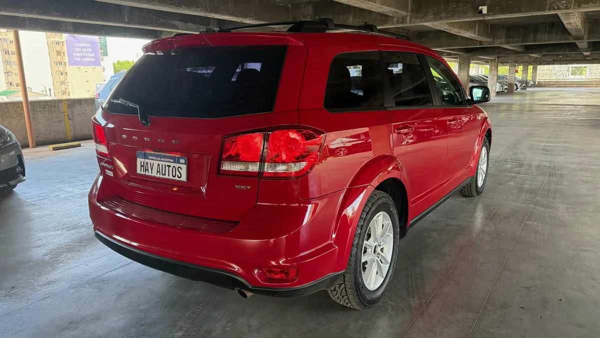 Mira esta publicación de Dodge Journey 2013 en Motordil