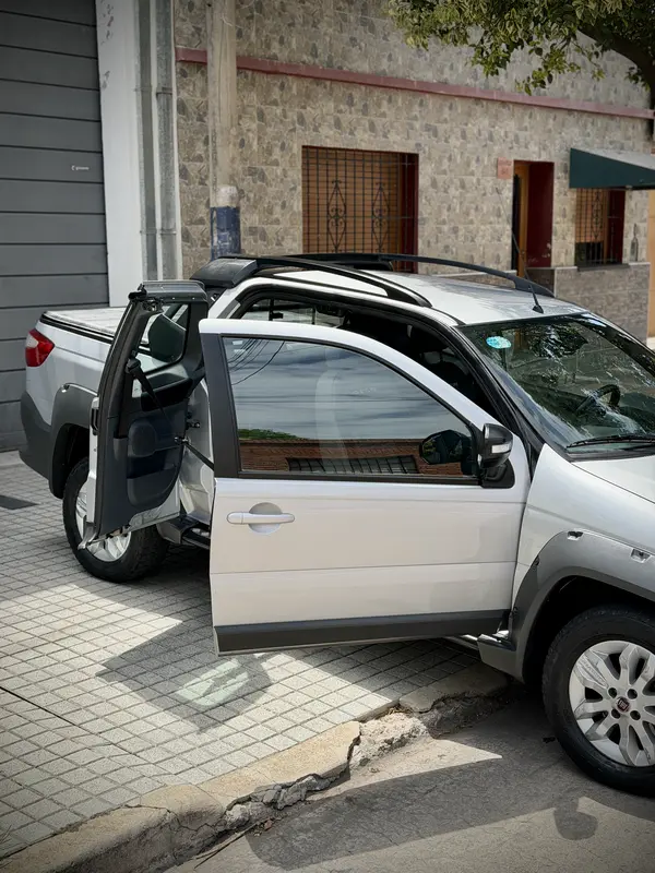 Mira esta publicación de Fiat Strada 2018 en Motordil