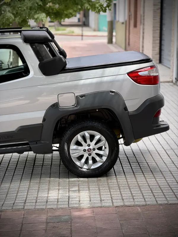 Mira esta publicación de Fiat Strada 2018 en Motordil