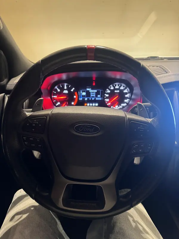 Mira esta publicación de Ford Ranger Raptor 2022 en Motordil