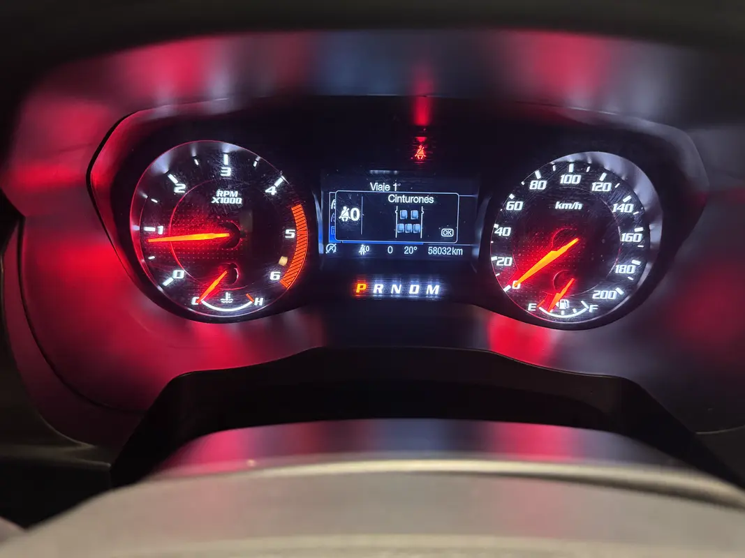 Mira esta publicación de Ford Ranger Raptor 2022 en Motordil