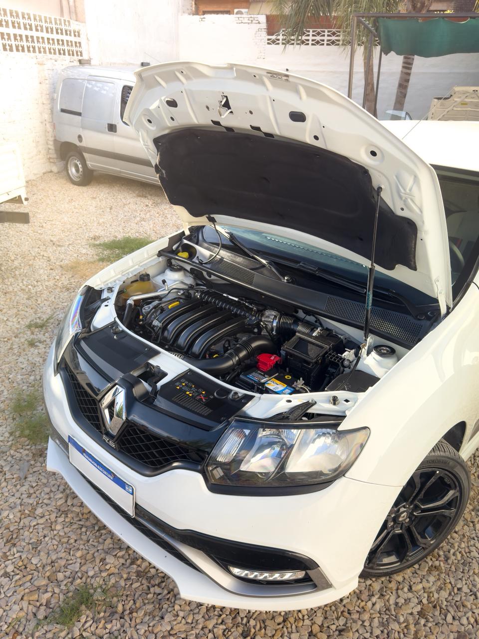 Mira esta publicación de Renault Sandero II 2019 en Motordil