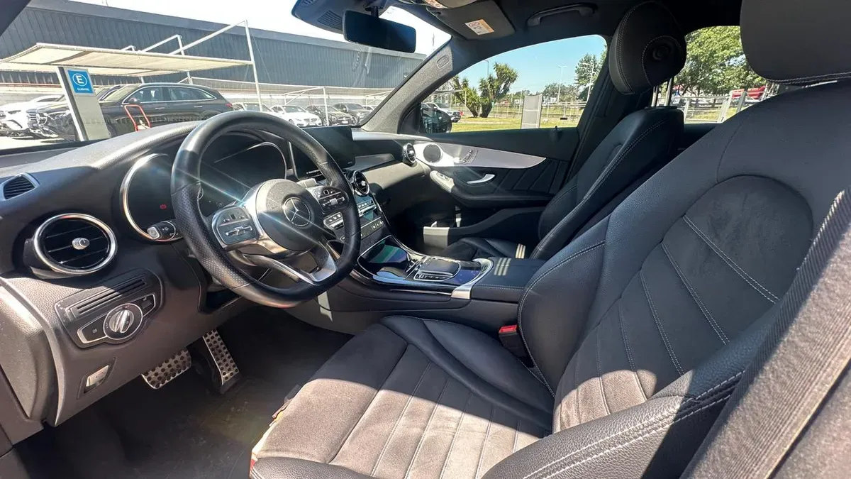 Mira esta publicación de Mercedes Benz GLC 2022 en Motordil