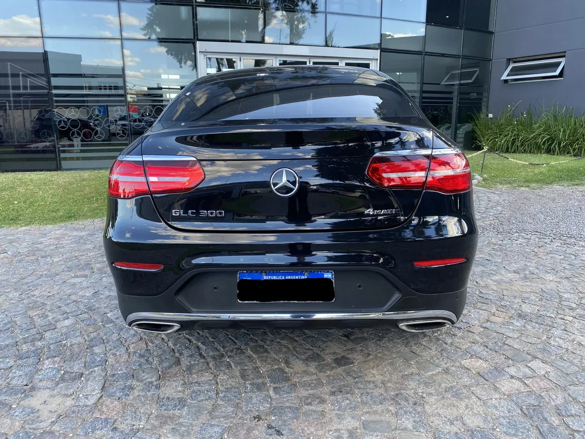 Mira esta publicación de Mercedes Benz GLC 2018 en Motordil