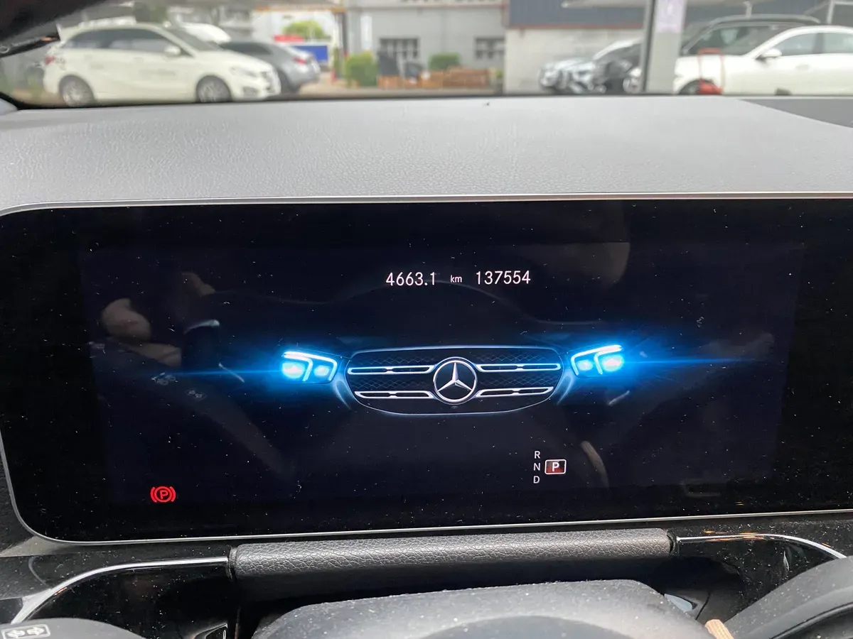 Mira esta publicación de Mercedes Benz GLA 2020 en Motordil