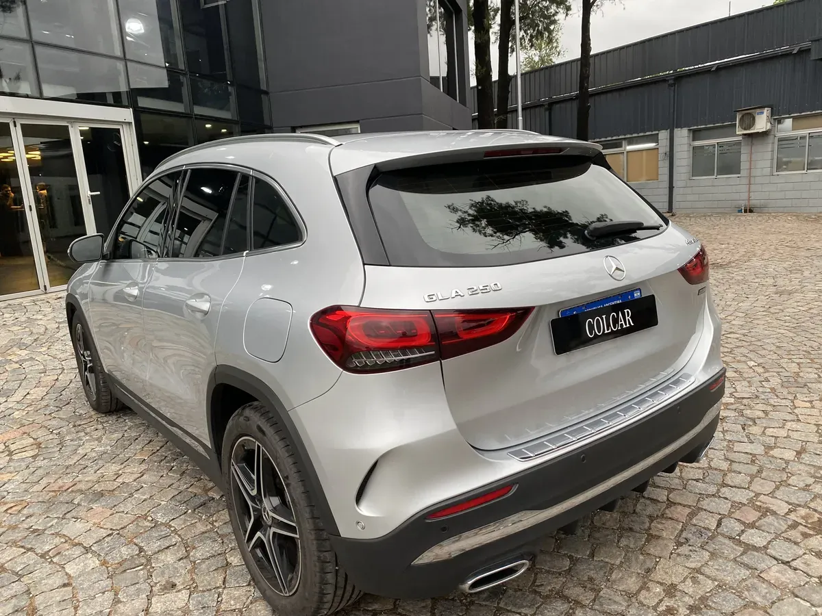 Mira esta publicación de Mercedes Benz GLA 2020 en Motordil