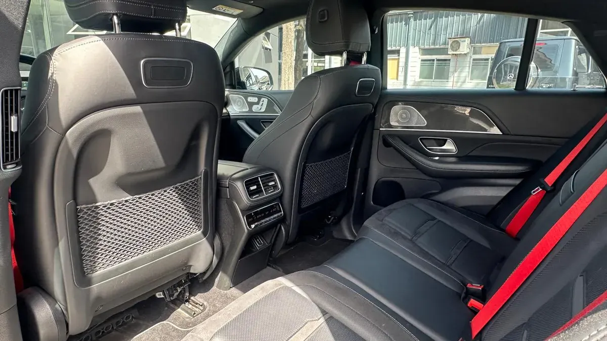 Mira esta publicación de Mercedes Benz GLE 2020 en Motordil