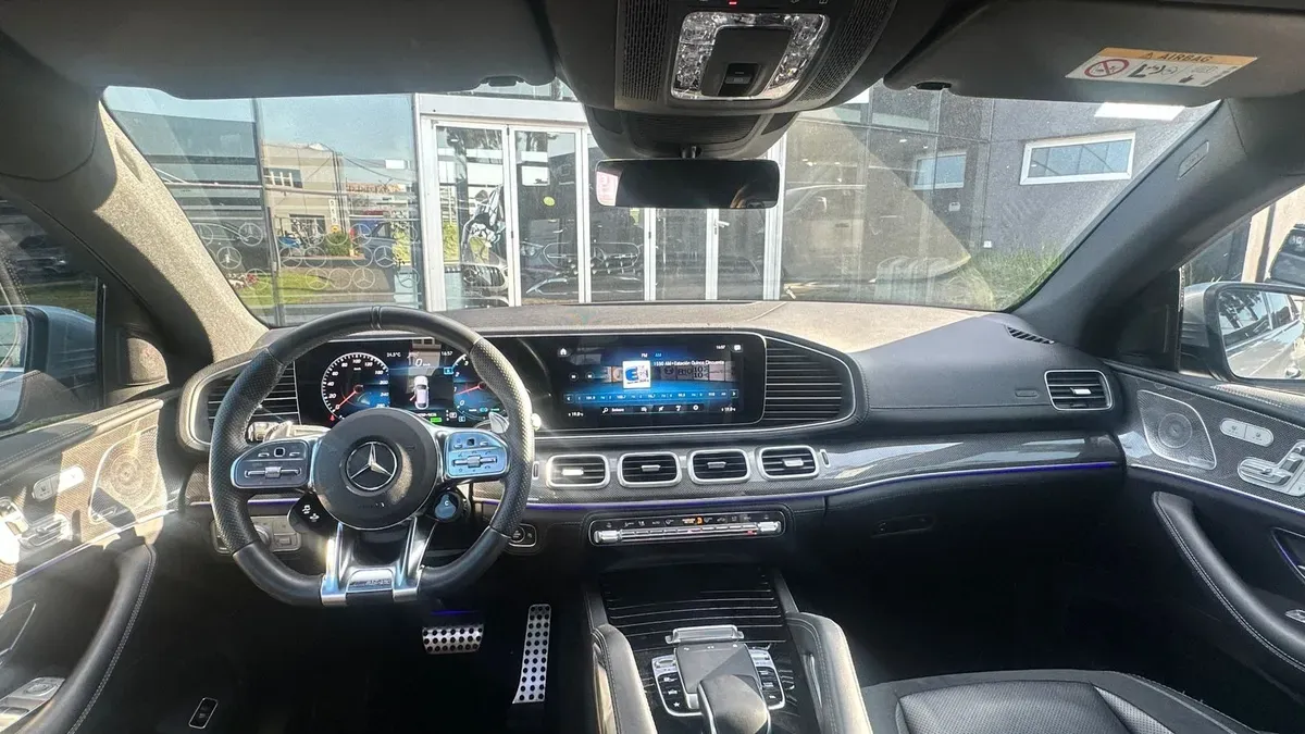 Mira esta publicación de Mercedes Benz GLE 2022 en Motordil