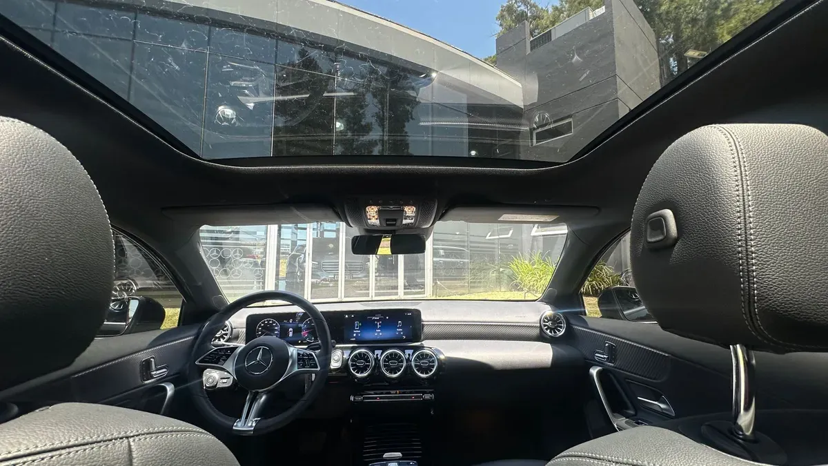 Mira esta publicación de Mercedes Benz Clase A 2024 en Motordil