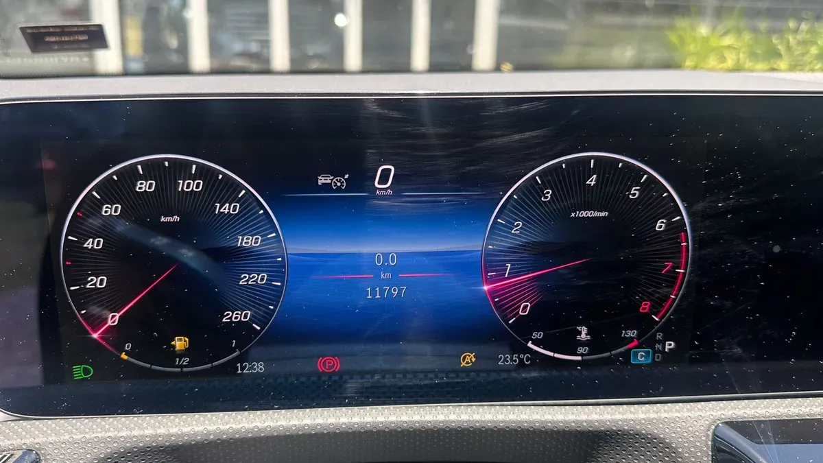 Mira esta publicación de Mercedes Benz Clase A 2024 en Motordil