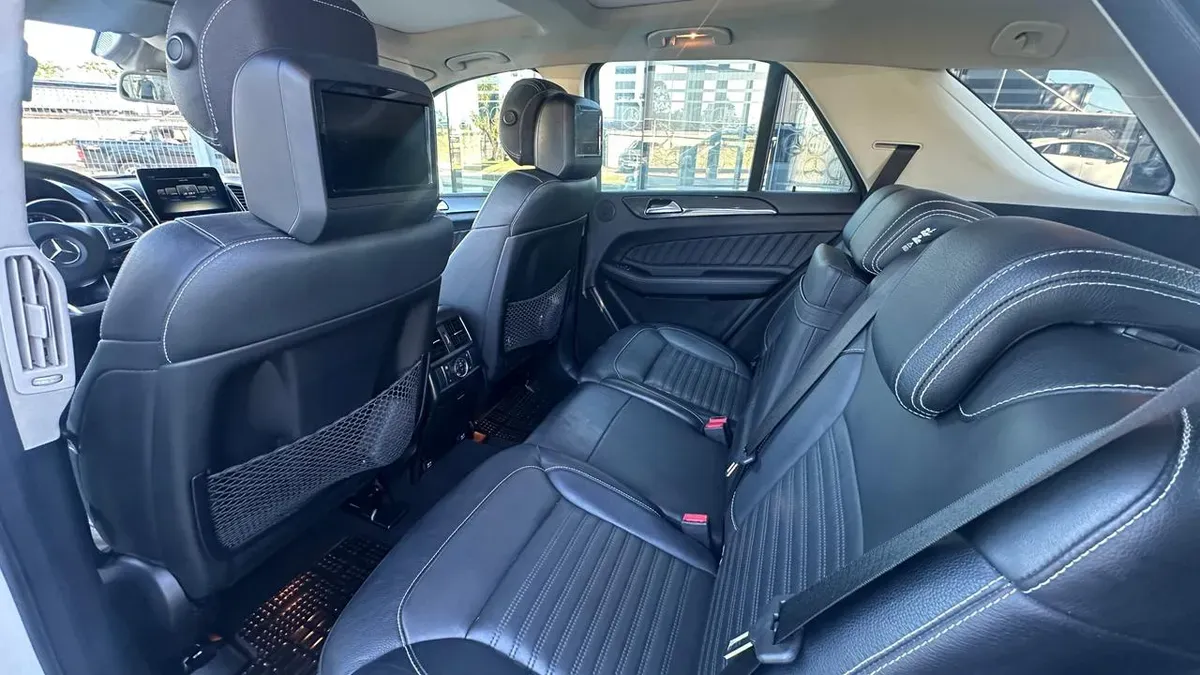 Mira esta publicación de Mercedes Benz GLE 2016 en Motordil