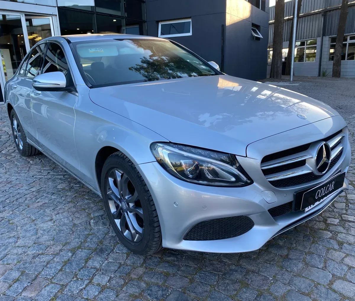 Mira esta publicación de Mercedes Benz Clase C 2017 en Motordil