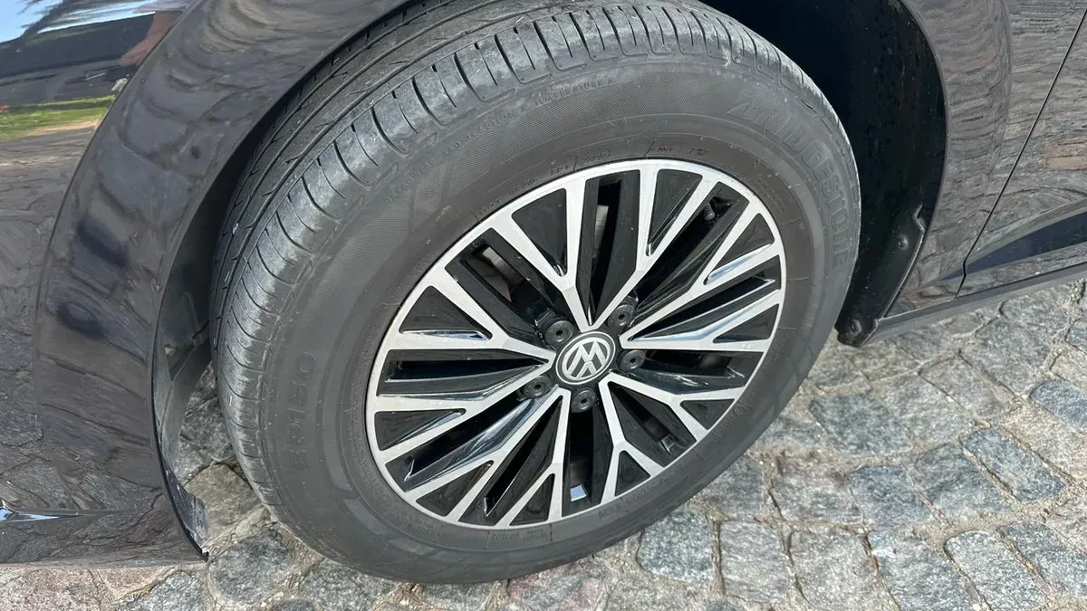 Mira esta publicación de Volkswagen Vento 2019 en Motordil