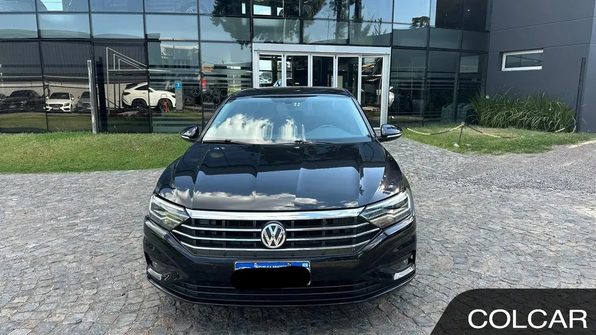 Mira esta publicación de Volkswagen Vento 2019 en Motordil