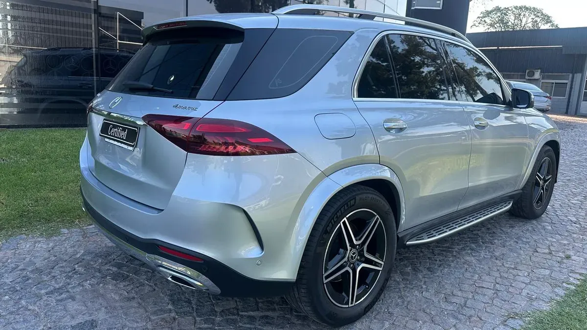 Mira esta publicación de Mercedes Benz GLE 2024 en Motordil