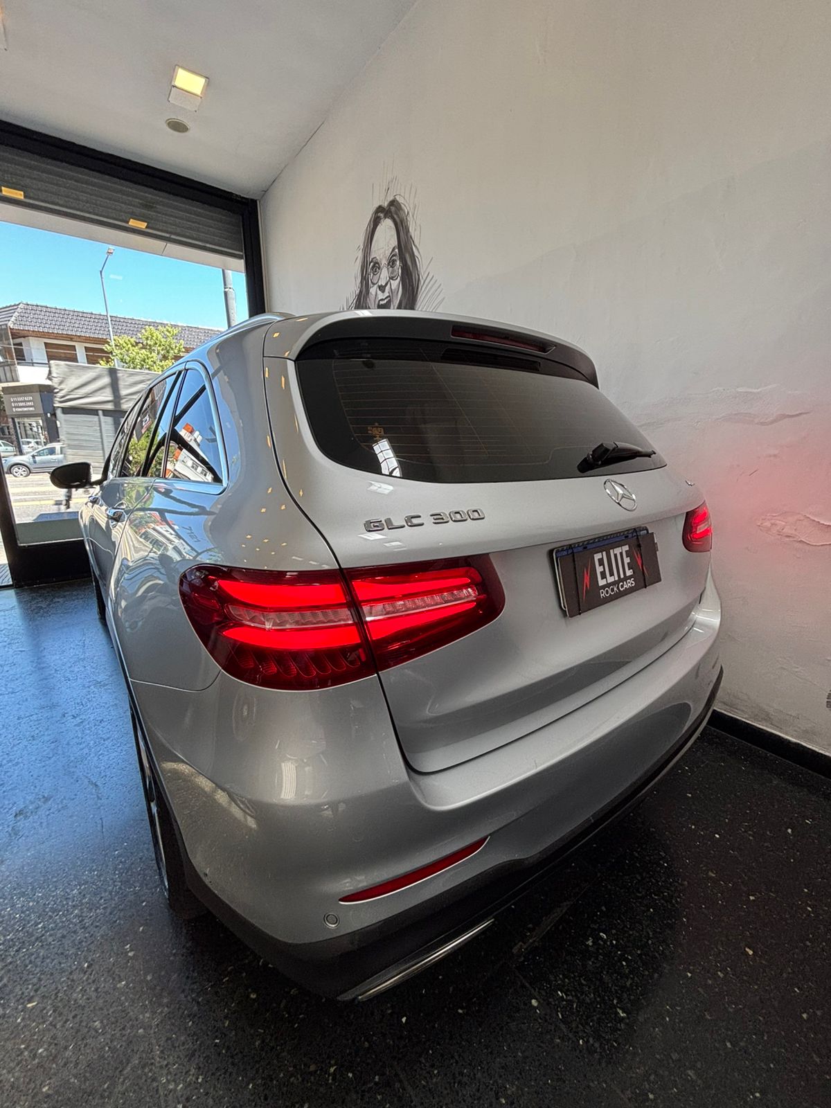 Mira esta publicación de Mercedes Benz GLC 2017 en Motordil