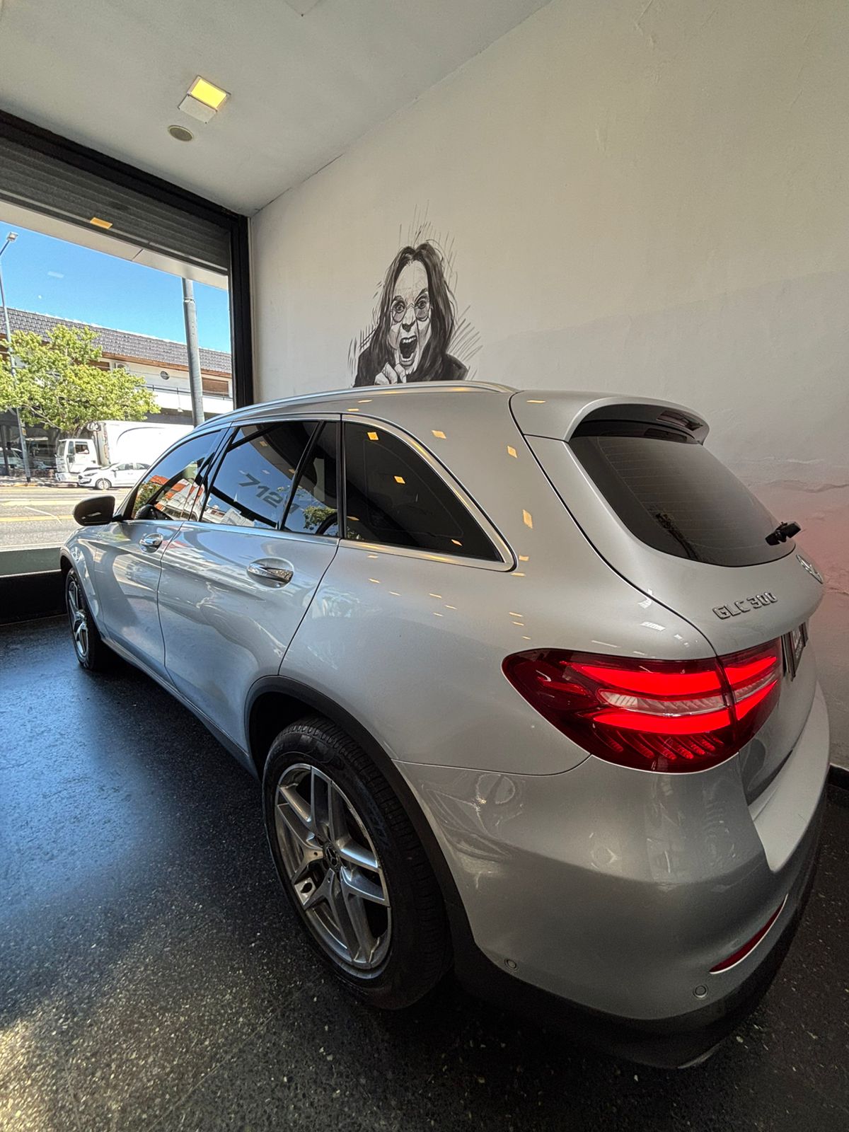 Mira esta publicación de Mercedes Benz GLC 2017 en Motordil