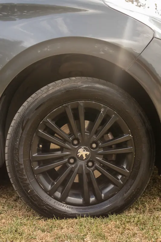 Mira esta publicación de Peugeot 208 2018 en Motordil