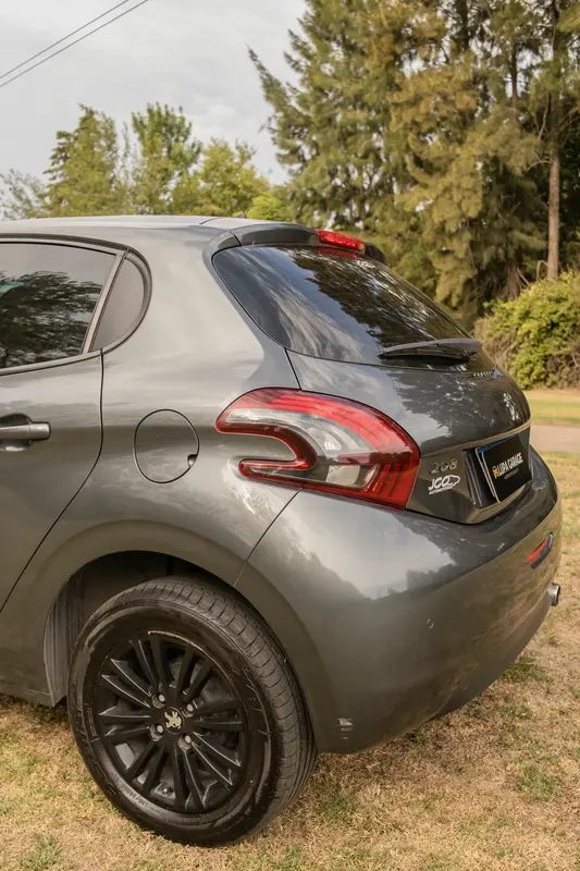 Mirá esta publicación de Peugeot 208