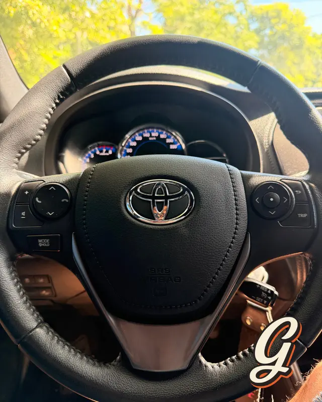 Mira esta publicación de Toyota Yaris 2024 en Motordil