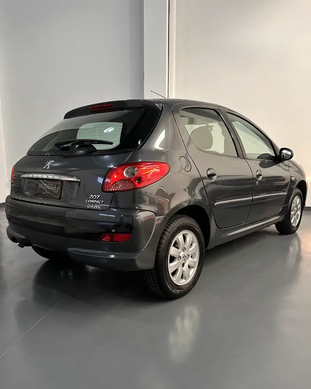 Mira esta publicación de Peugeot 207 2011 en Motordil