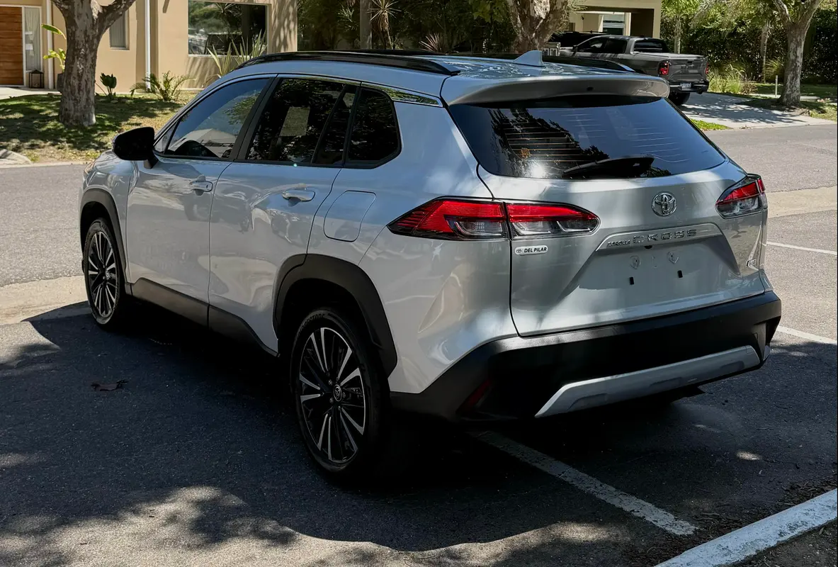 Mira esta publicación de Toyota Corolla Cross 2024 en Motordil