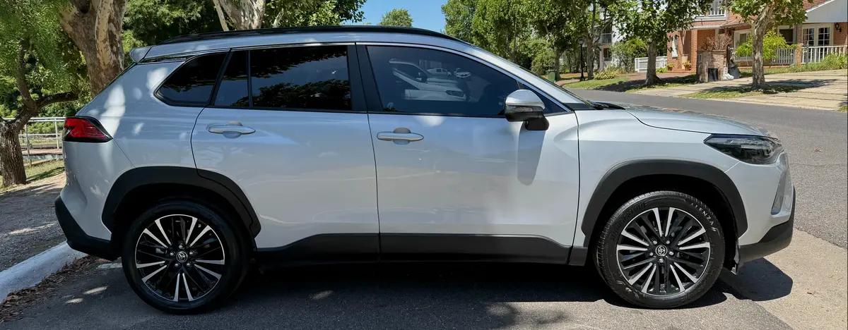 Mira esta publicación de Toyota Corolla Cross 2024 en Motordil