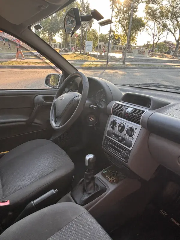 Mira esta publicación de Chevrolet Classic 2016 en Motordil