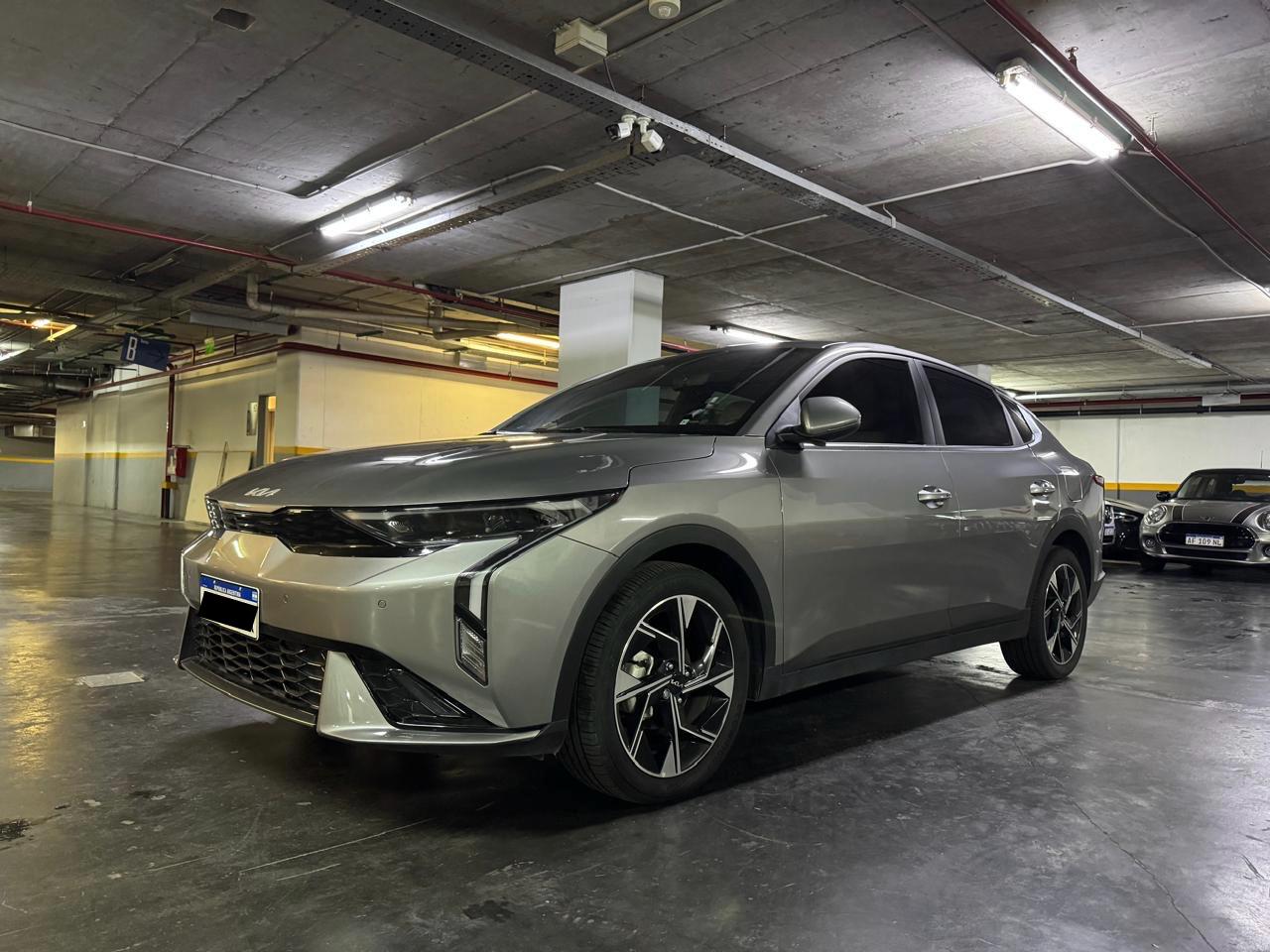 Mira esta publicación de KIA K3 2025 en Motordil