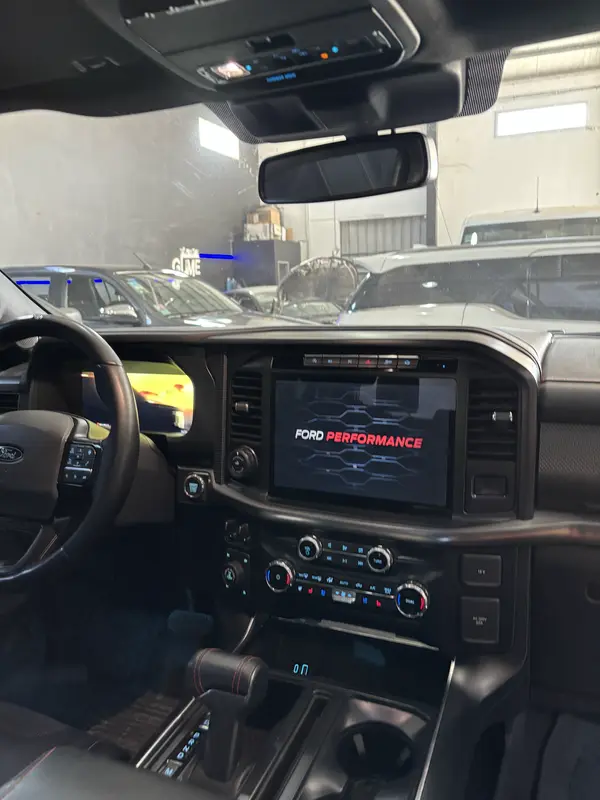 Mira esta publicación de Ford F 150 Raptor 2023 en Motordil