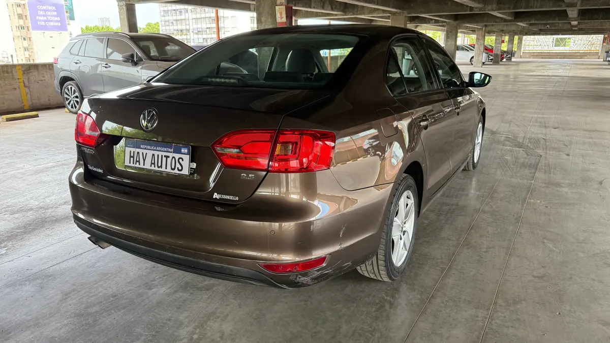 Mira esta publicación de Volkswagen Vento 2012 en Motordil