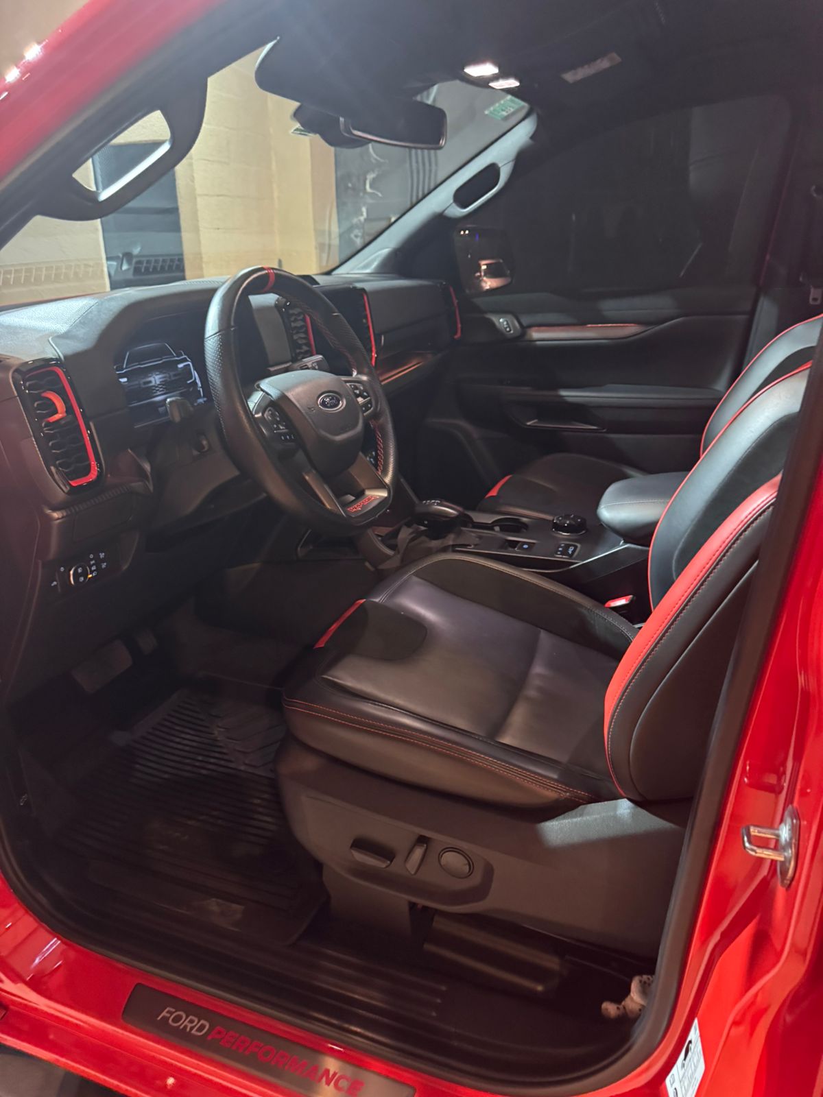 Mira esta publicación de Ford Ranger Raptor 2024 en Motordil