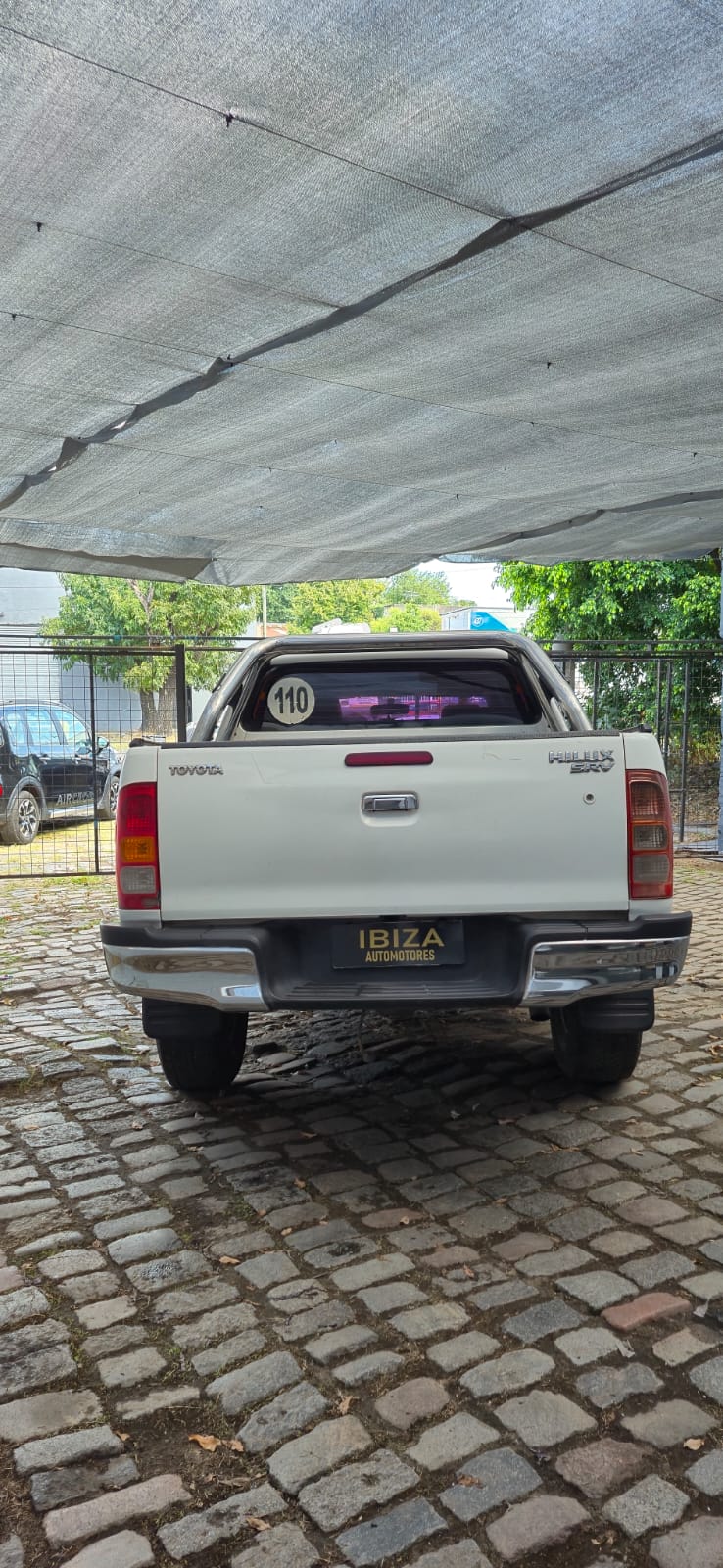 Mira esta publicación de Toyota Hilux 2010 en Motordil
