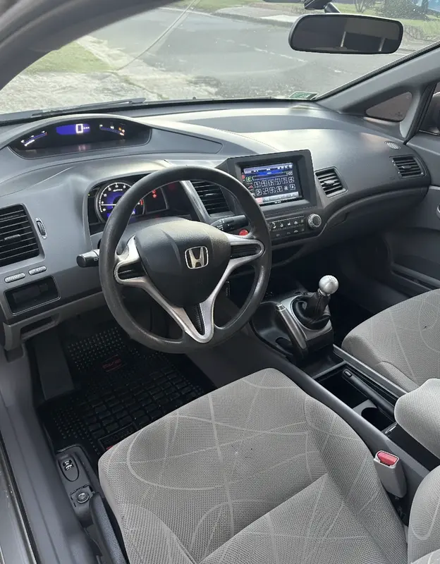 Mira esta publicación de Honda Civic 2011 en Motordil