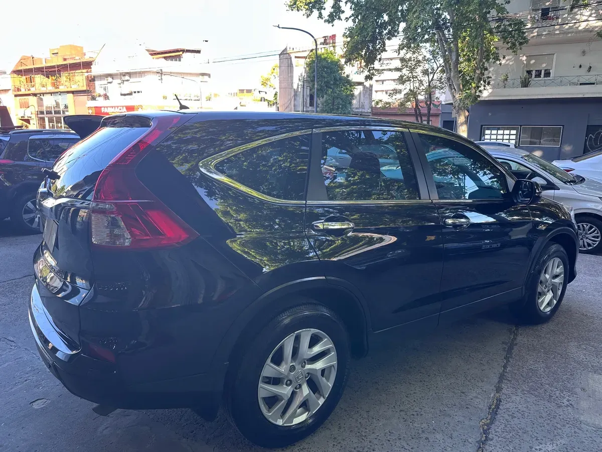 Mira esta publicación de Honda CRV 2016 en Motordil