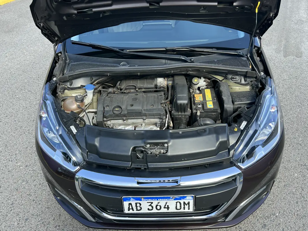 Mira esta publicación de Peugeot 208 2017 en Motordil