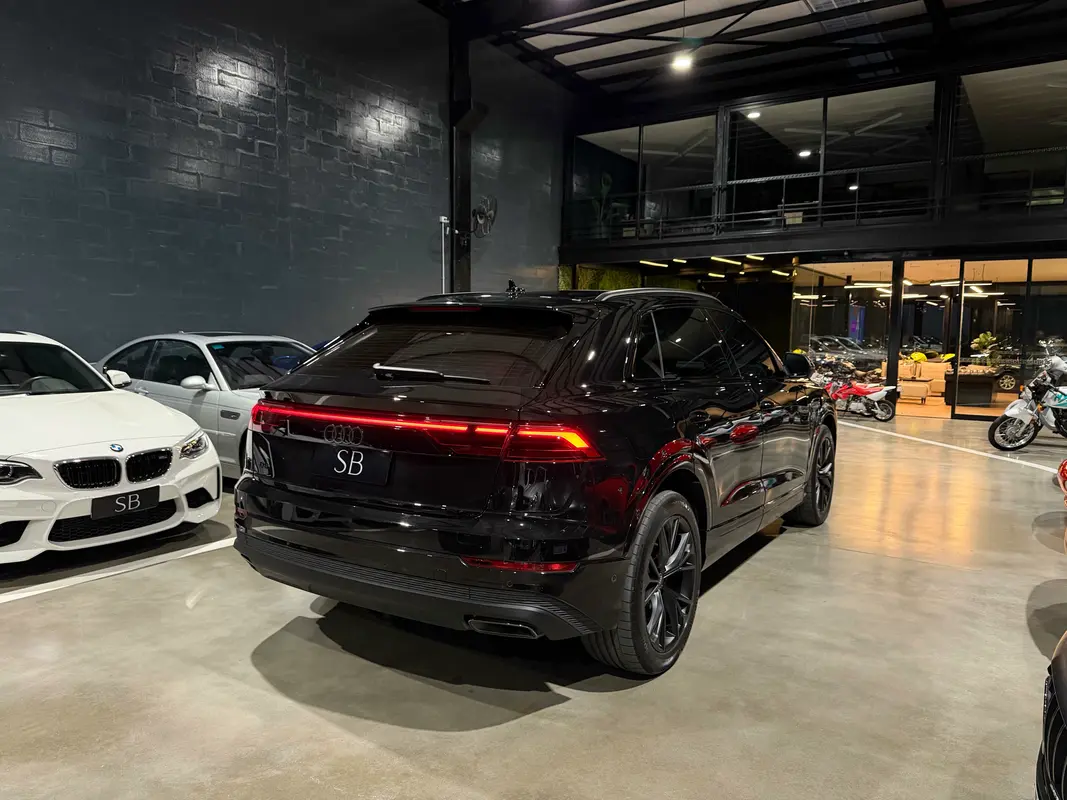 Mira esta publicación de Audi Q8 2025 en Motordil