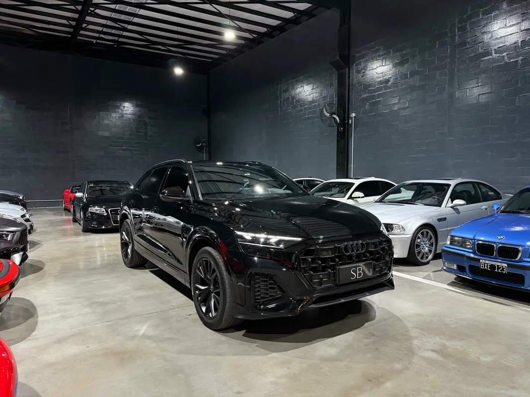 Mira esta publicación de Audi Q8 2025 en Motordil