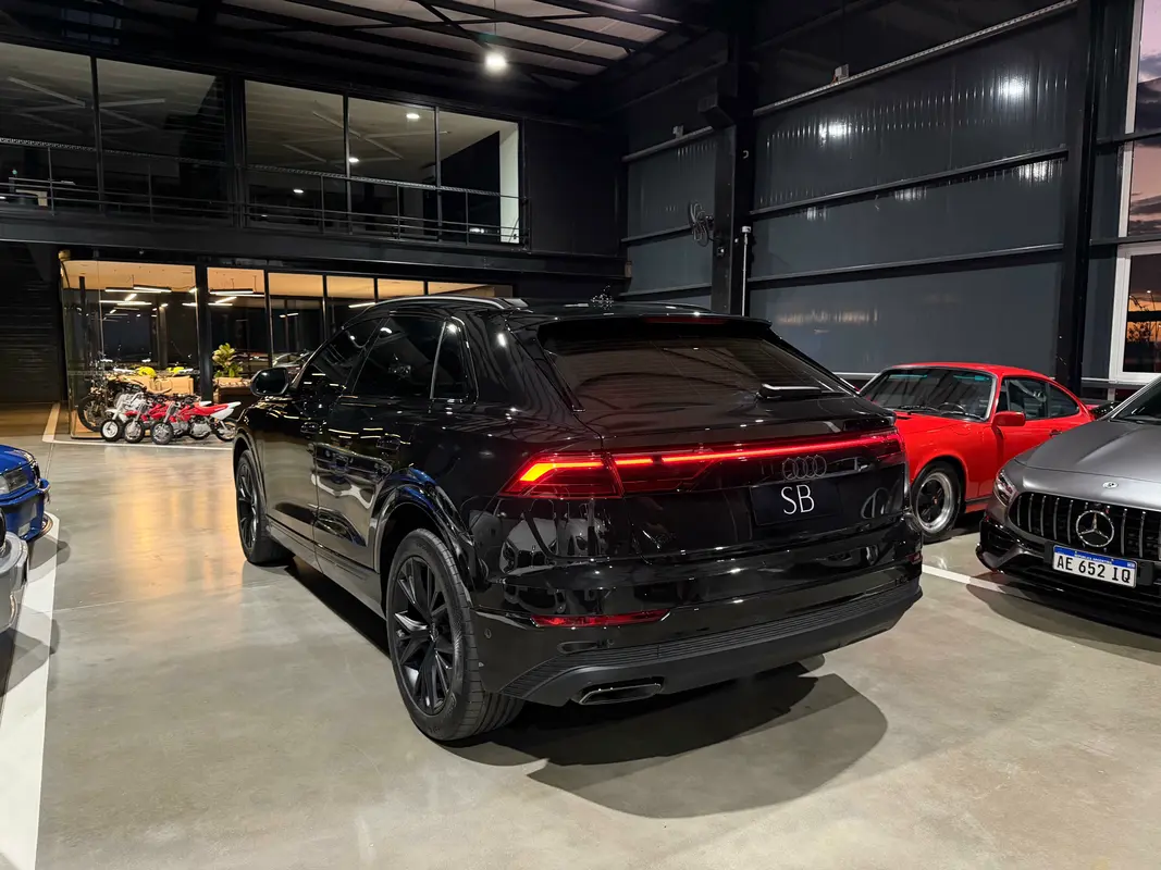 Mira esta publicación de Audi Q8 2025 en Motordil