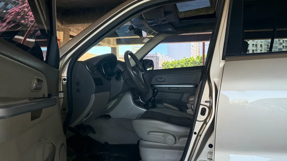 Mira esta publicación de Suzuki Grand Vitara 2010 en Motordil