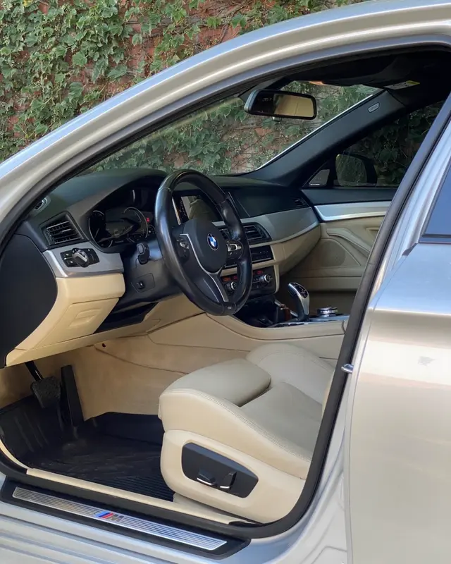 Mira esta publicación de BMW Serie 5 2016 en Motordil