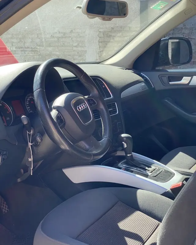 Mira esta publicación de Audi Q5 2011 en Motordil