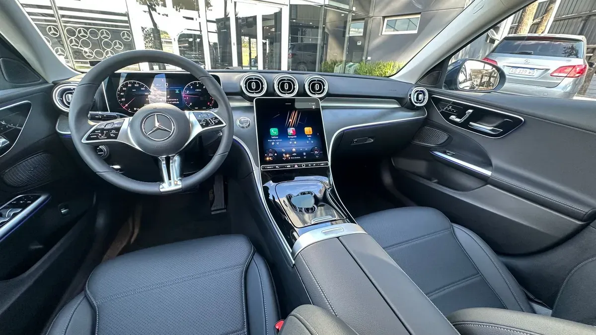 Mira esta publicación de Mercedes Benz Clase C 2025 en Motordil