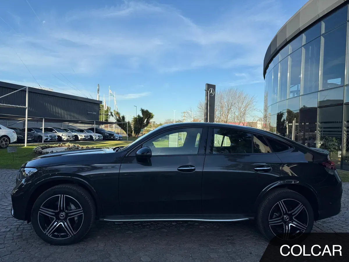 Mira esta publicación de Mercedes Benz GLC 2025 en Motordil