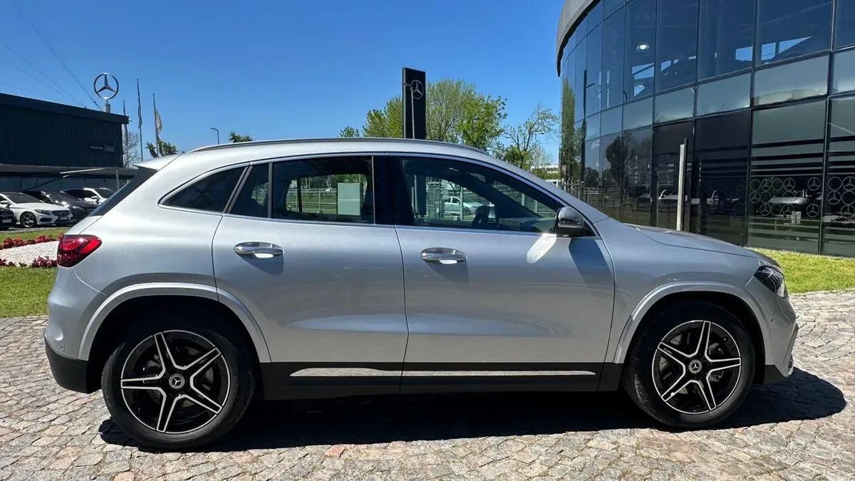 Mira esta publicación de Mercedes Benz GLA 2025 en Motordil