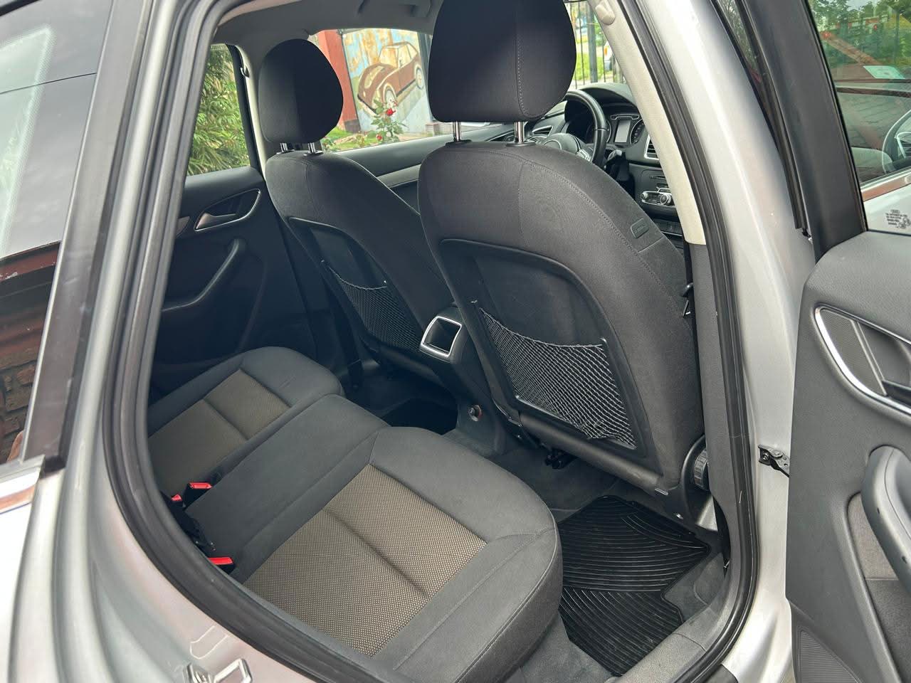 Mira esta publicación de Audi Q3 2013 en Motordil