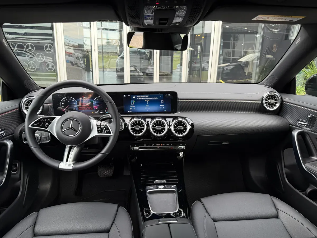 Mira esta publicación de Mercedes Benz CLA 2025 en Motordil