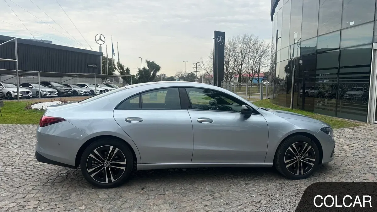 Mira esta publicación de Mercedes Benz CLA 2025 en Motordil