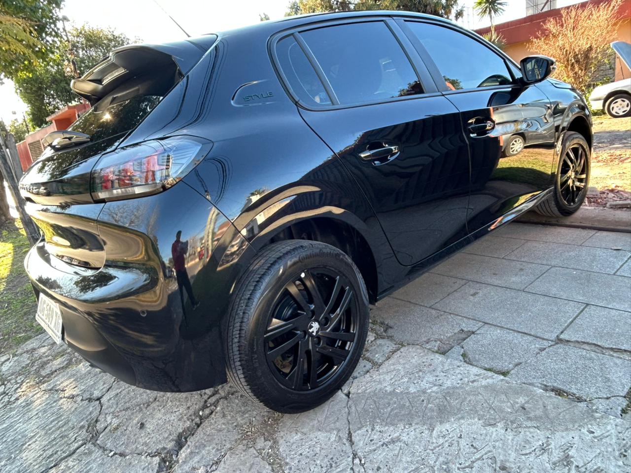 Mira esta publicación de Peugeot 208 2024 en Motordil