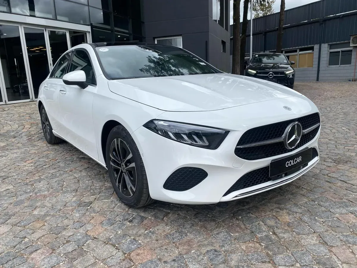 Mira esta publicación de Mercedes Benz CLA 2025 en Motordil
